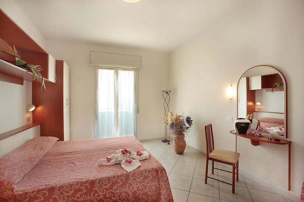 Hotel Abacus Cesenatico 3*,